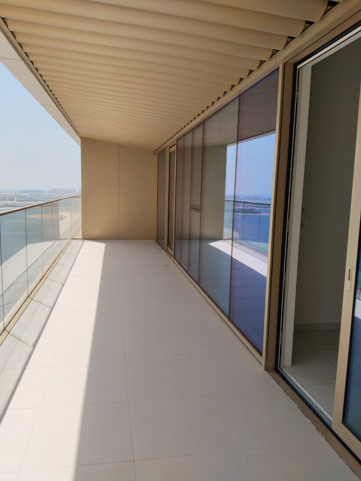 Balcony after deep cleaning